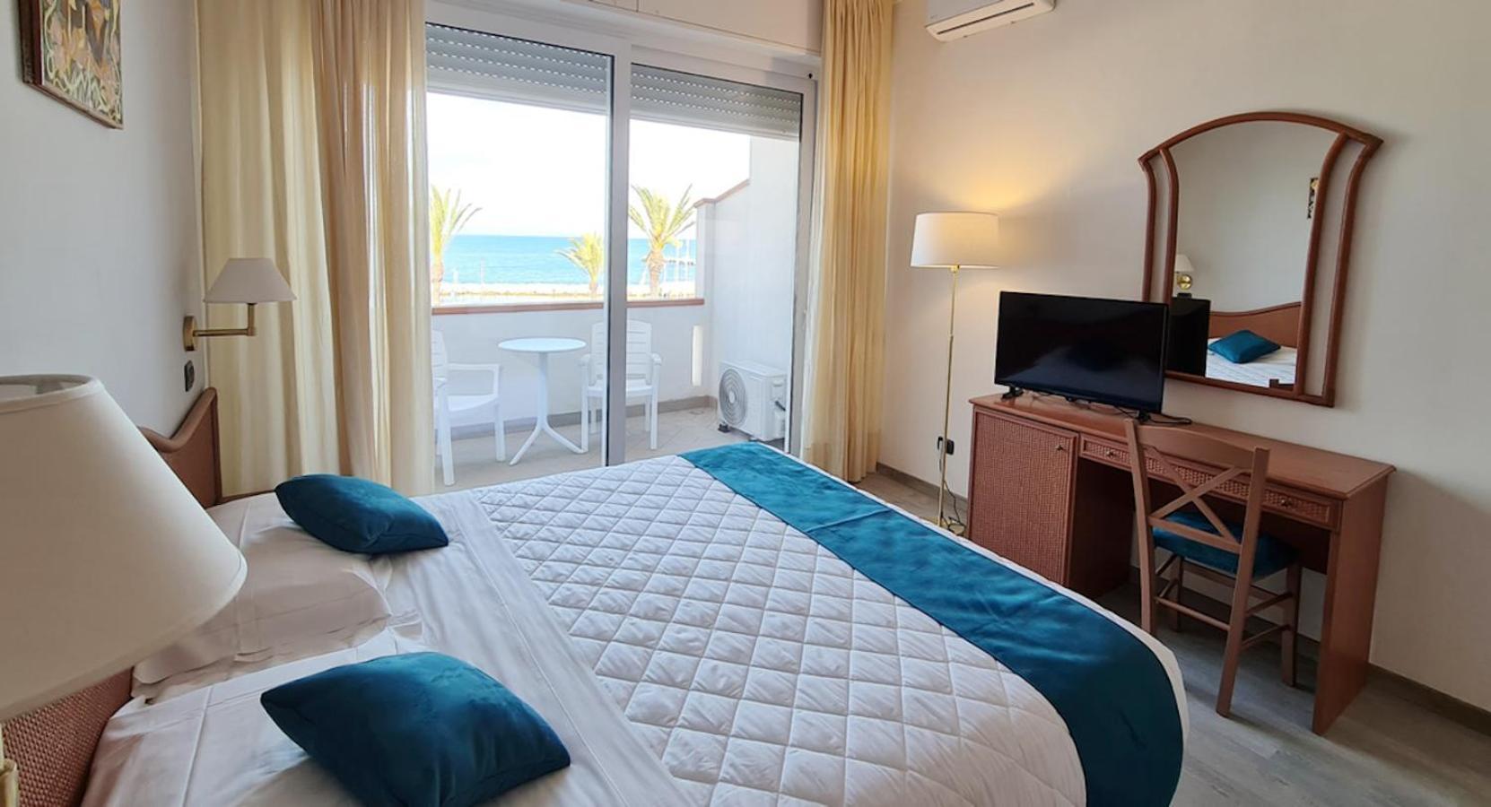 Hotel Levante - Isola D'Elba Cavo Dış mekan fotoğraf